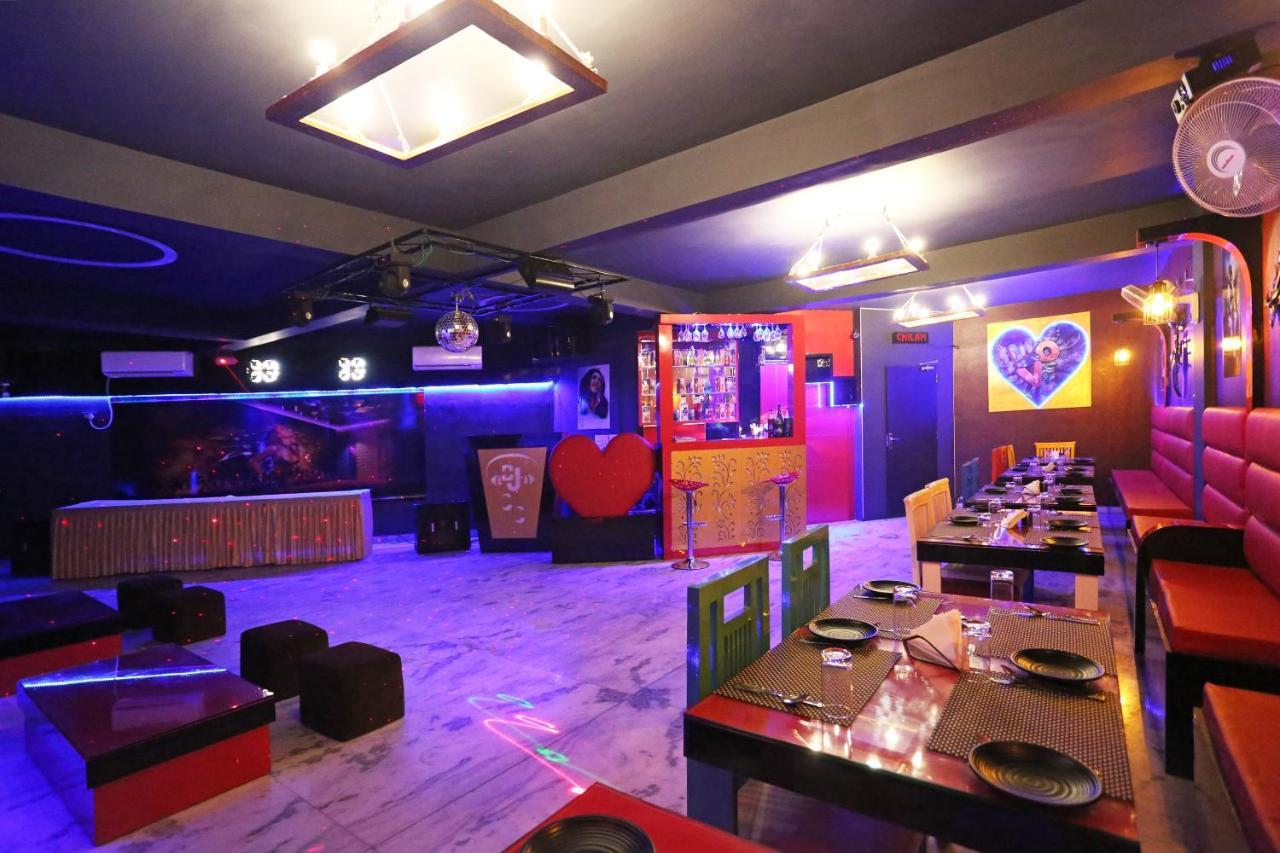 Oyo 3202 Hotel Gayatri Residency Agra  Luaran gambar