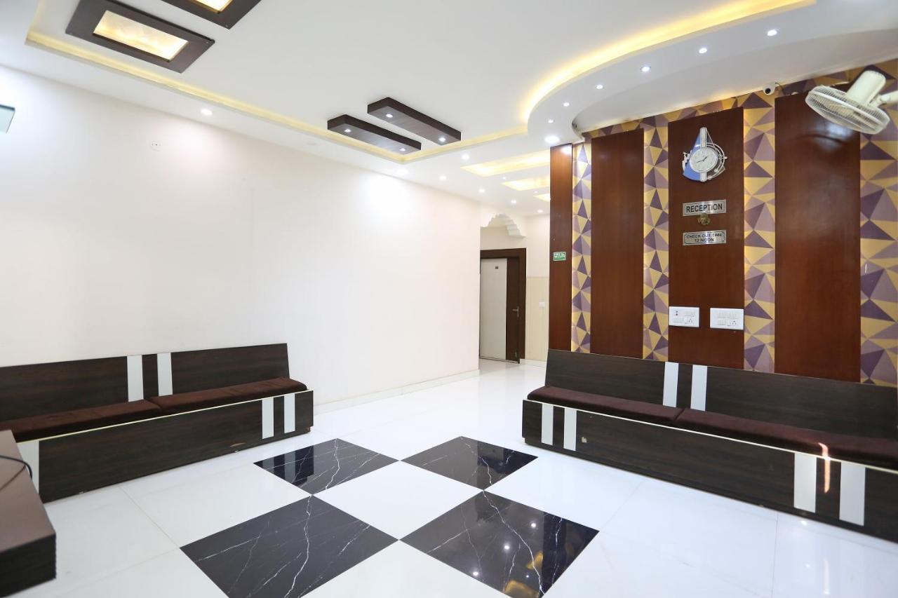Oyo 3202 Hotel Gayatri Residency Agra  Luaran gambar