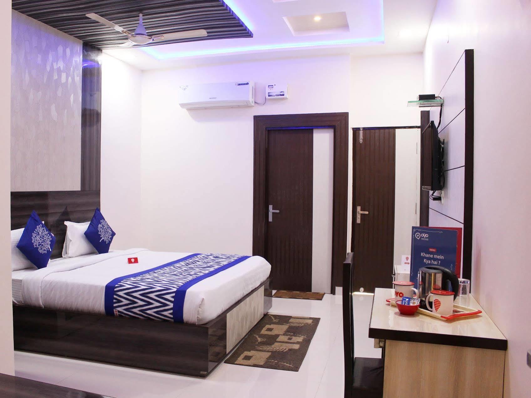 Oyo 3202 Hotel Gayatri Residency Agra  Luaran gambar